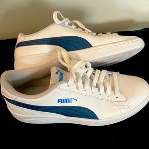 Puma Sneakers *excellent condition*